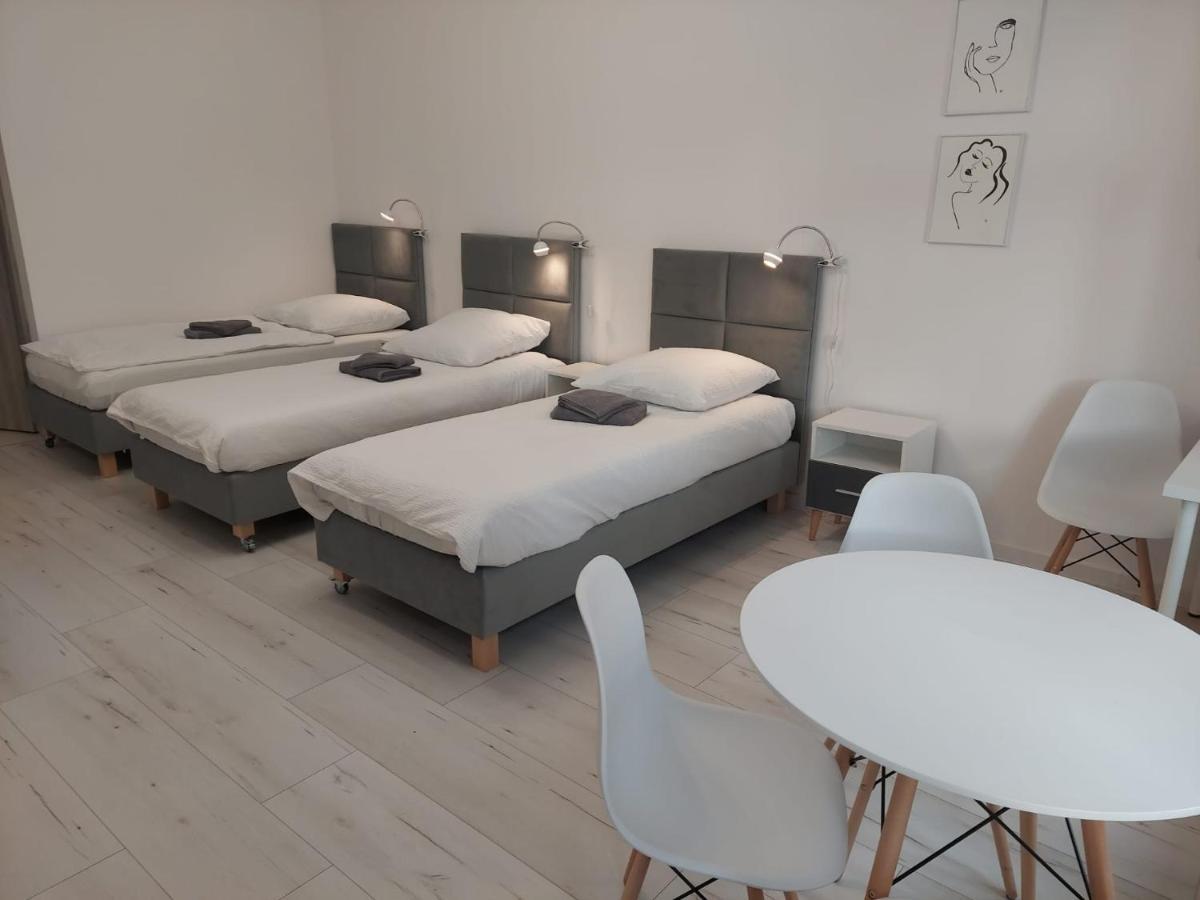 Apartament Na Weekend Świdnica Esterno foto