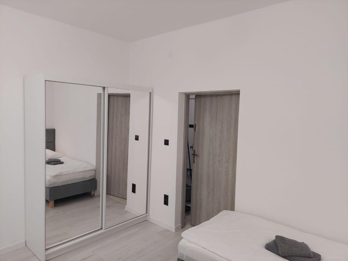 Apartament Na Weekend Świdnica Esterno foto