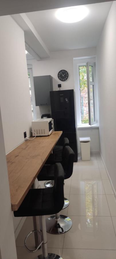 Apartament Na Weekend Świdnica Esterno foto